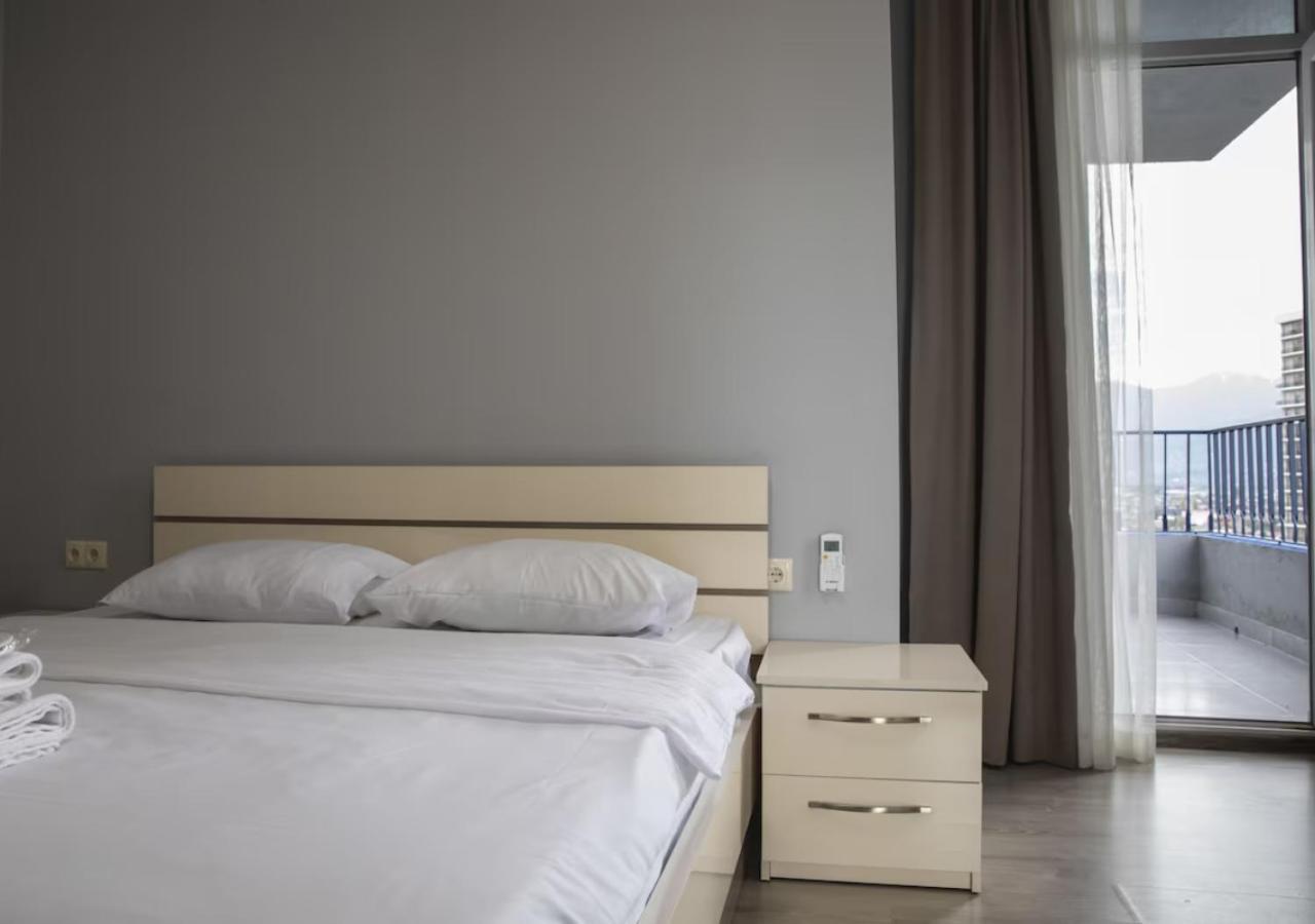 Horizon Batumi Aparthotel Екстериор снимка
